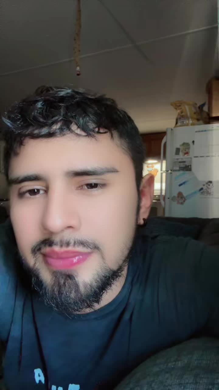 @Roberto