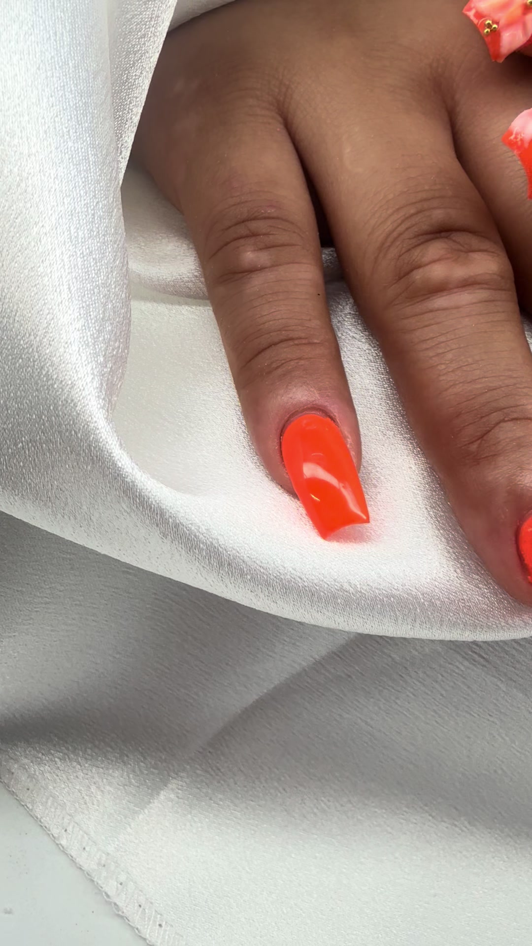 @ada_nails