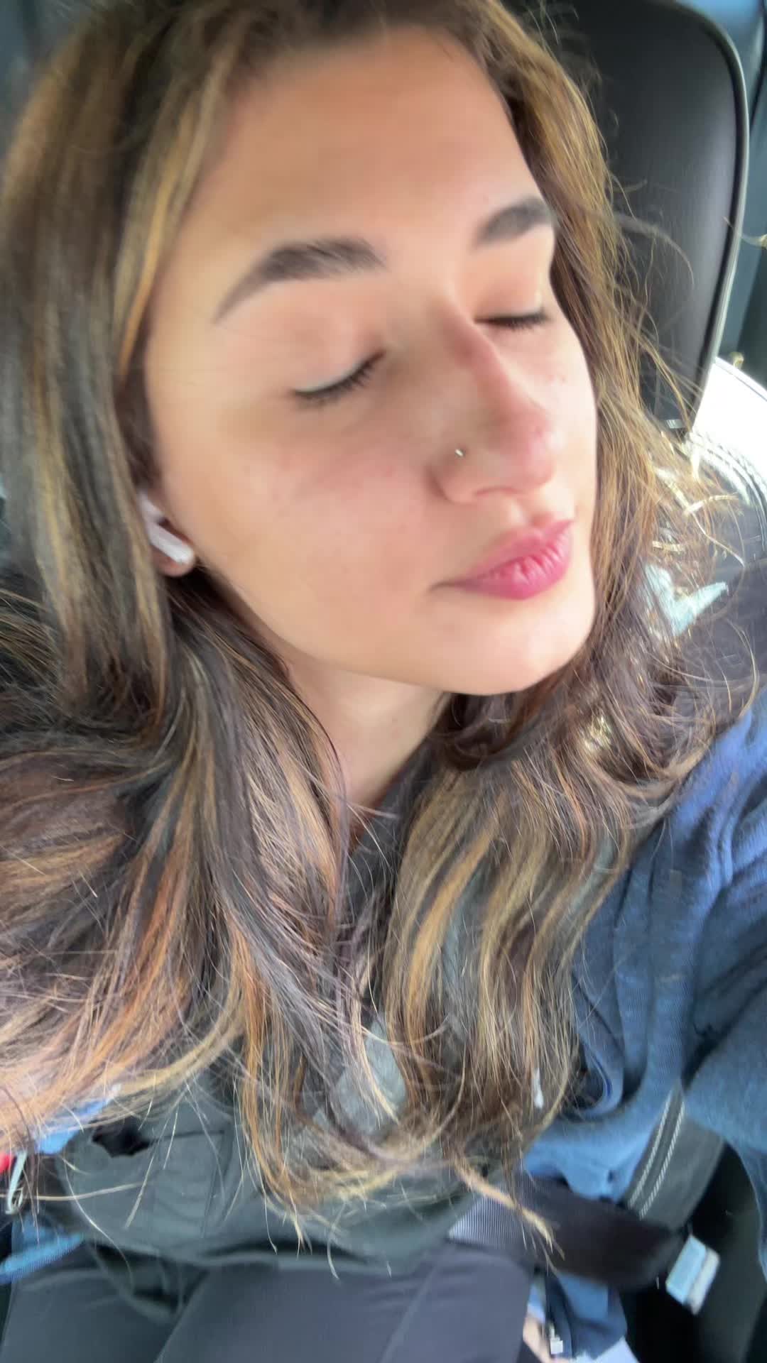 @bella🪬