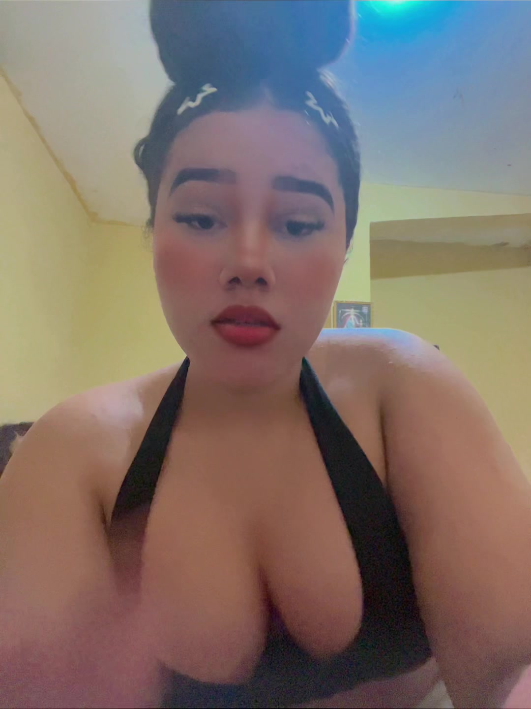 @𝓒𝓪𝓶𝓲👸🏻🎀.!