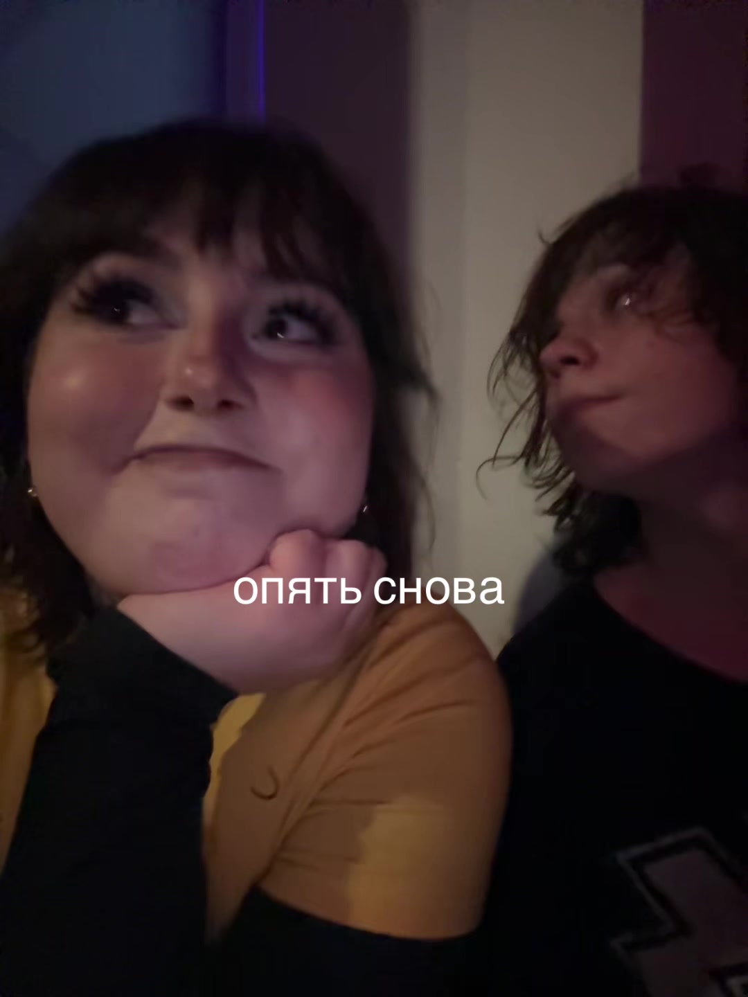@лизазинаа