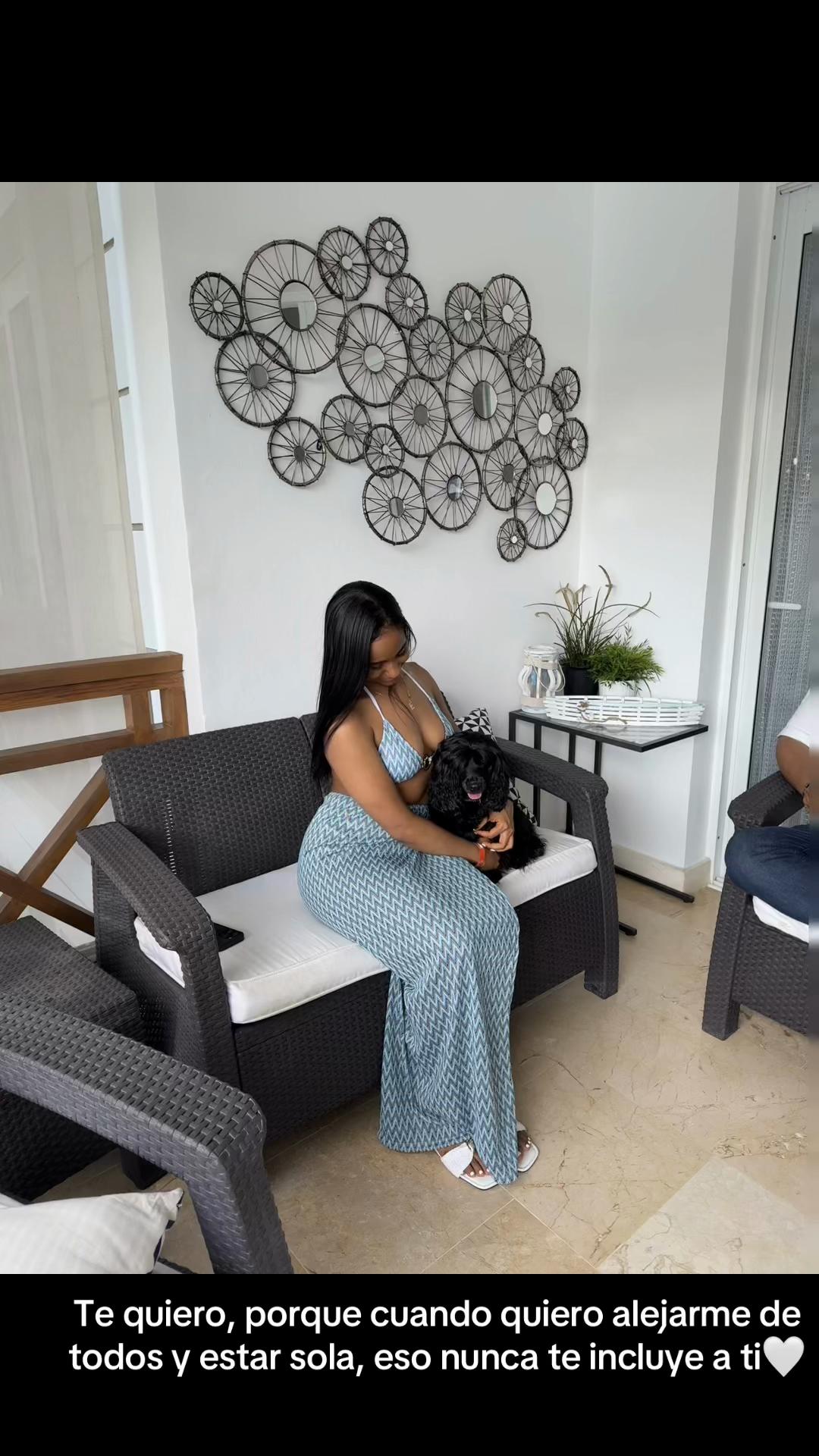 @Emely.hrndz