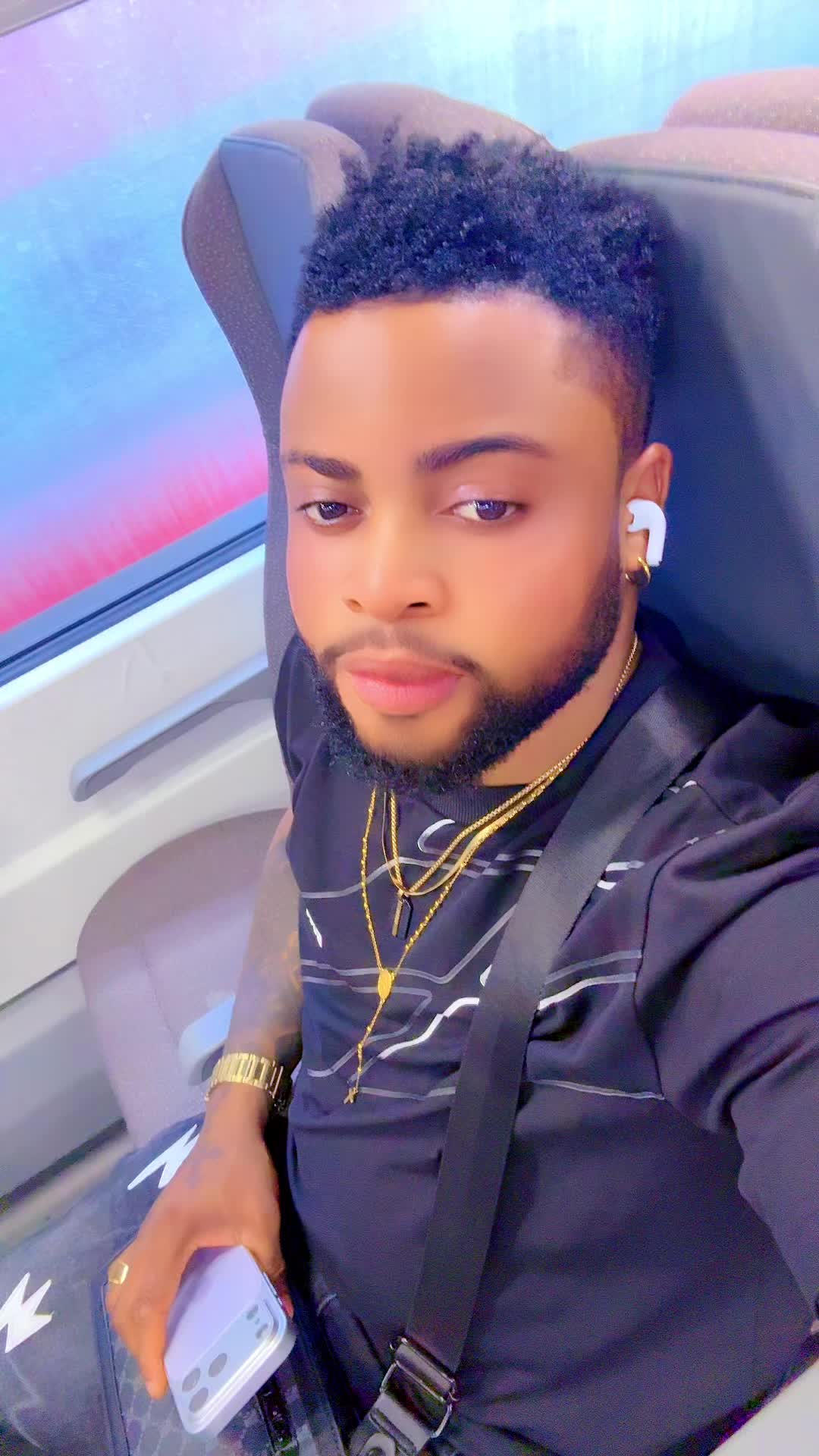 @💵 𝗔𝗨𝗦𝗧𝗜𝗡 𝗪𝗛𝗜𝗧𝗘 💶