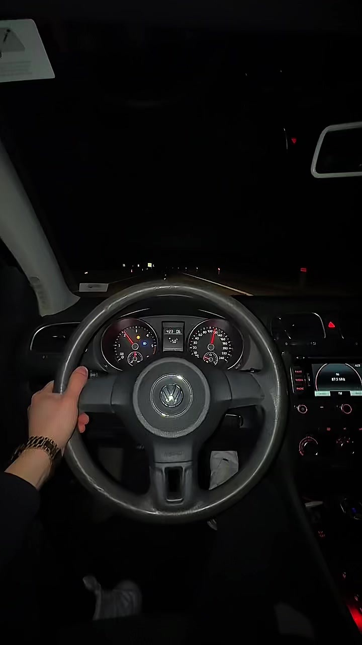 @𝐍 𝐈 𝐒 𝐒 𝐈 🇦🇱