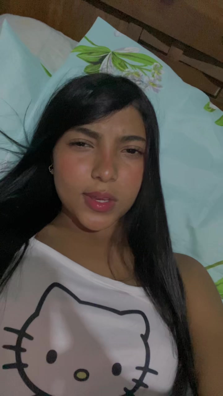@Valentina🍒🫠
