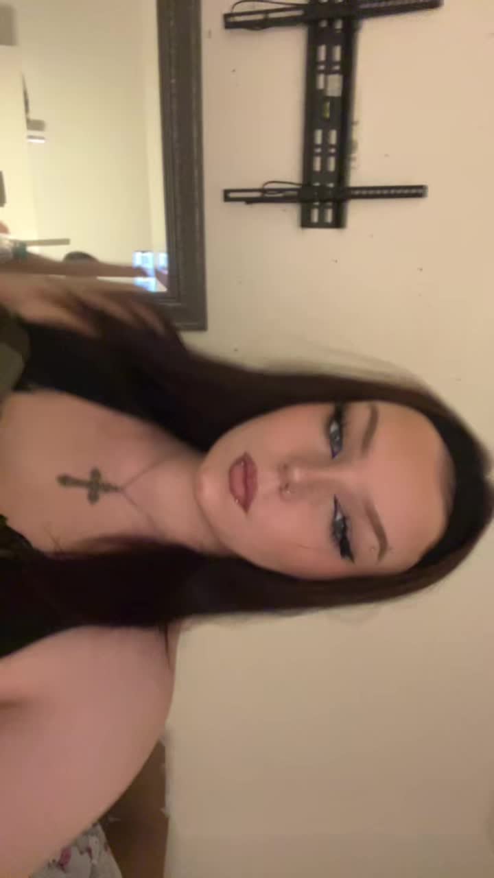 @𝔪𝔢𝔬𝔴💕