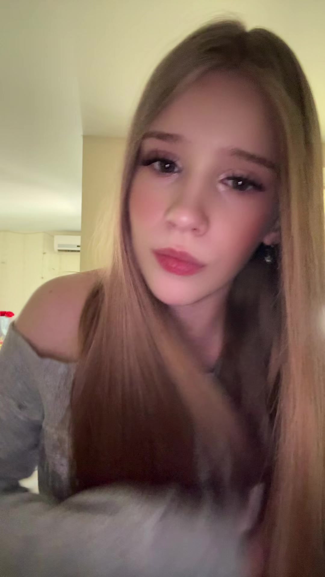 @anaqaudas