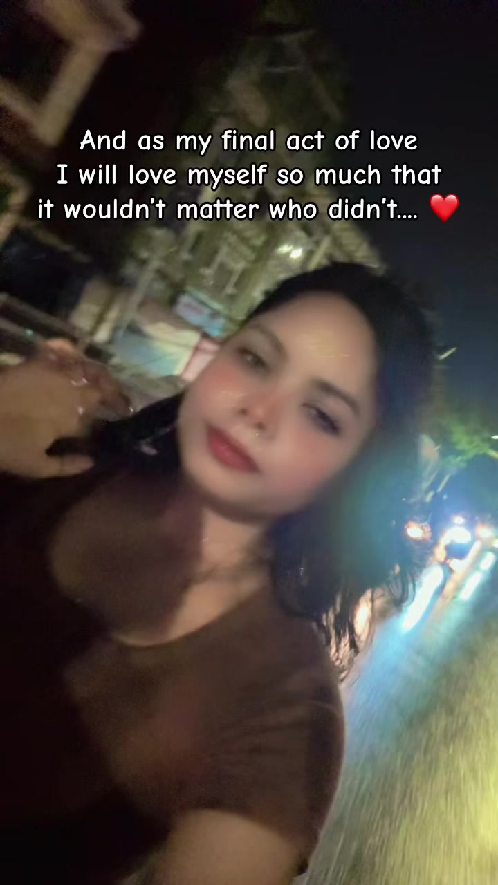 @SaNiYa👀🖤