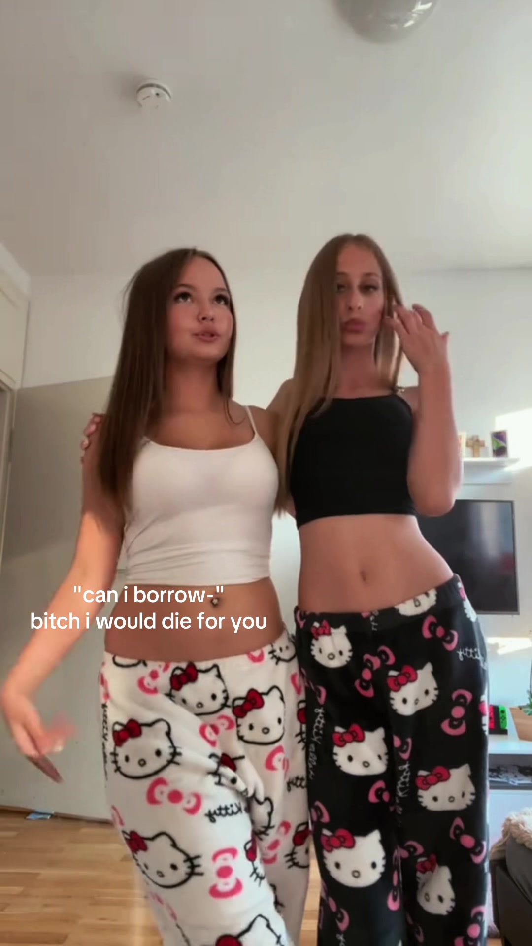@๐๐ข๐ฅ๐๐ง๐&๐๐ฅ๐ข๐ฌ๐