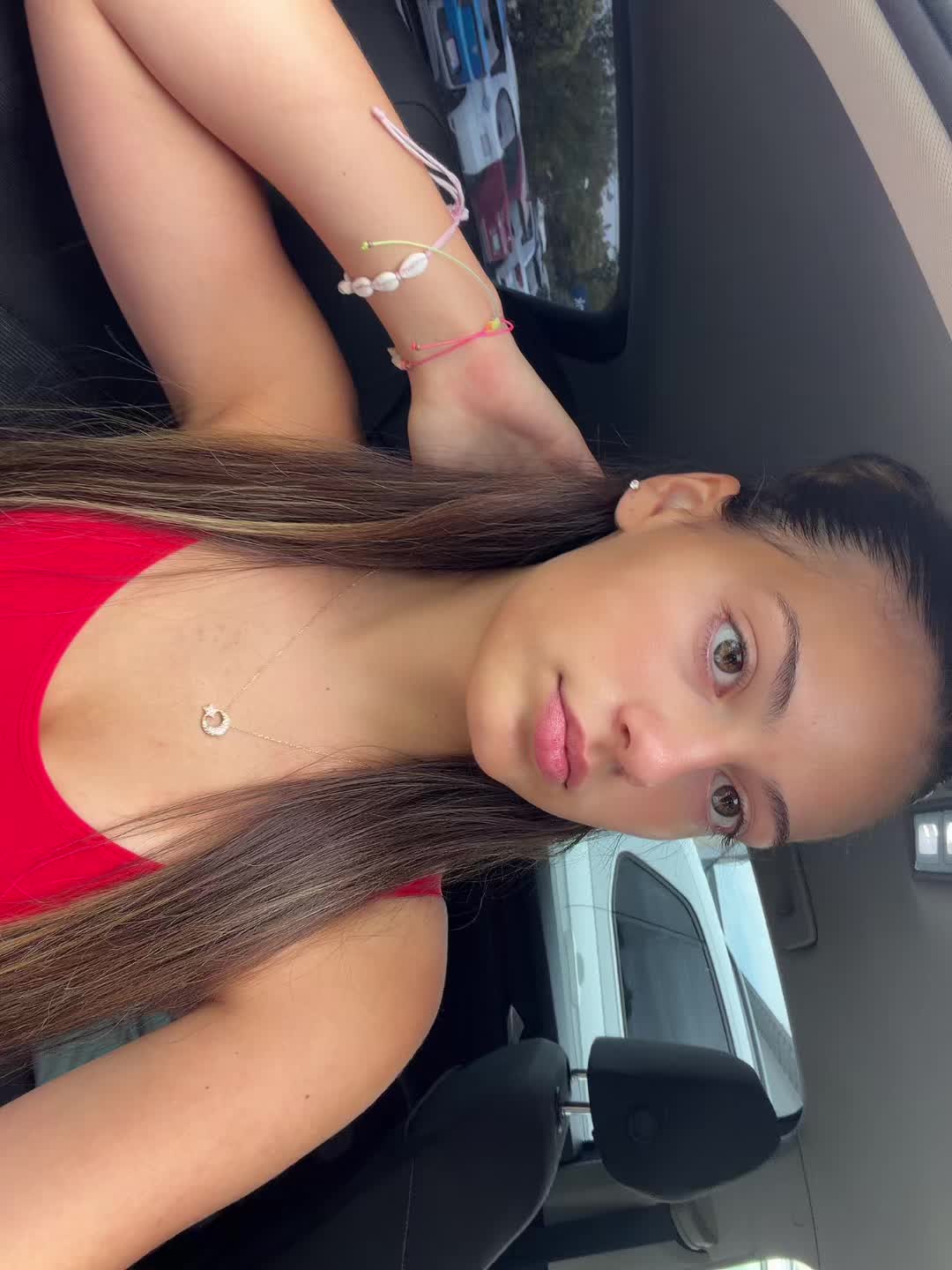 @ℳℯ𝓁ℴ⚡️