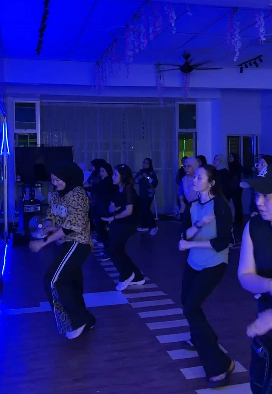 @DanceFlares 🩰