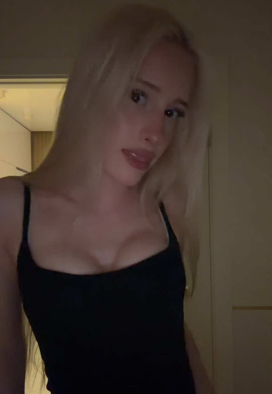 @tina ྀི