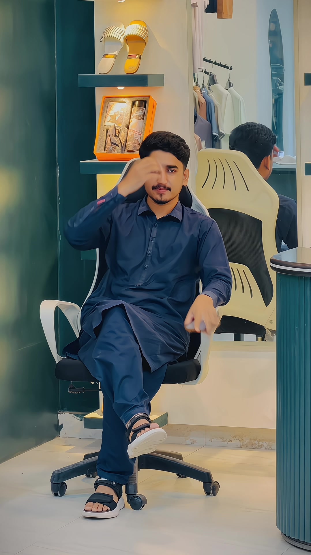 @مانی کھوکھر جیہ آلہ🥂🖤