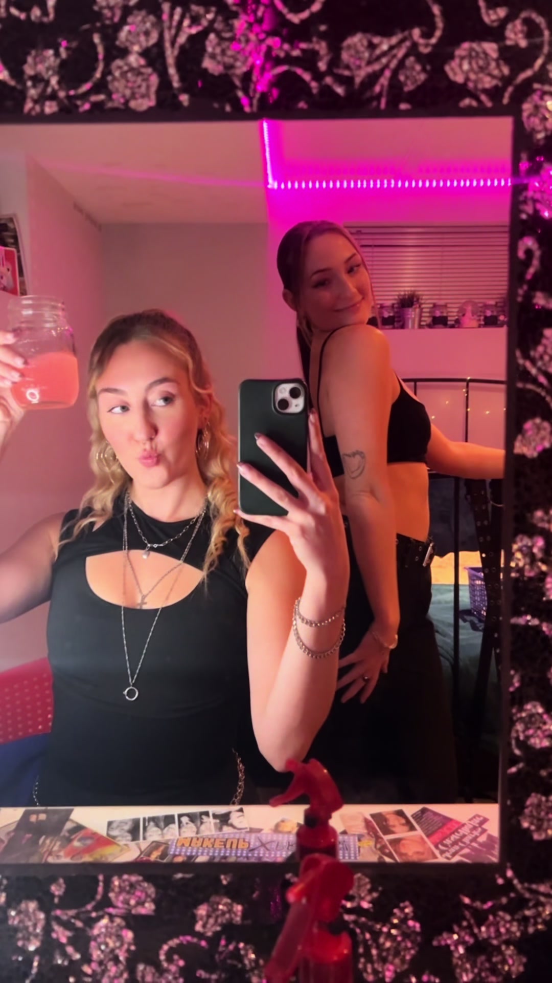 @&Eacute;milie