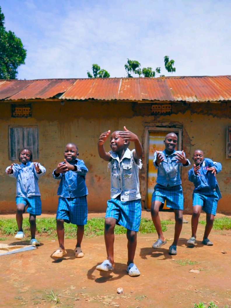 @Masaka Kids Africana