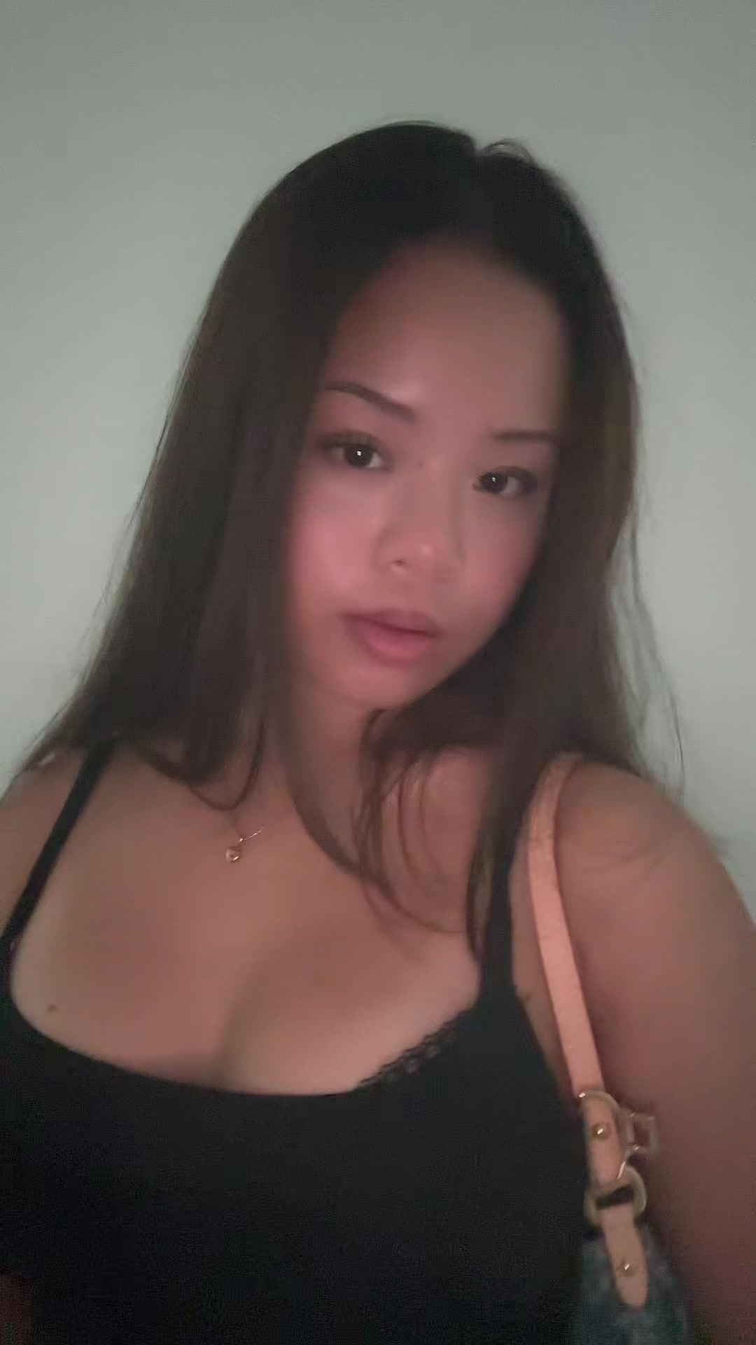 @ynh7ll