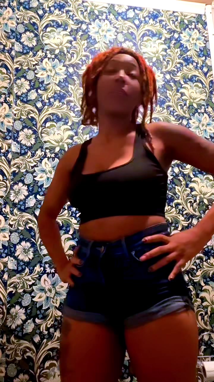 @SmirskyMonroe