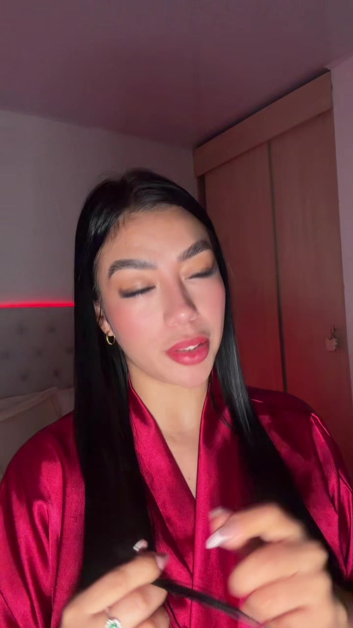 @julianacardonaoficial