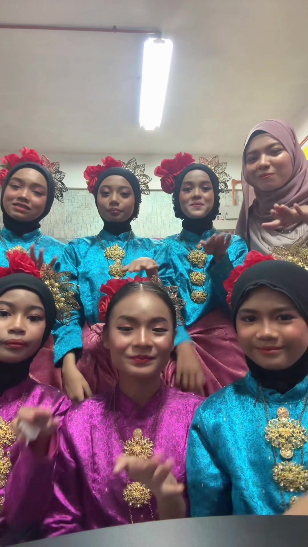 @Miraa Amirr