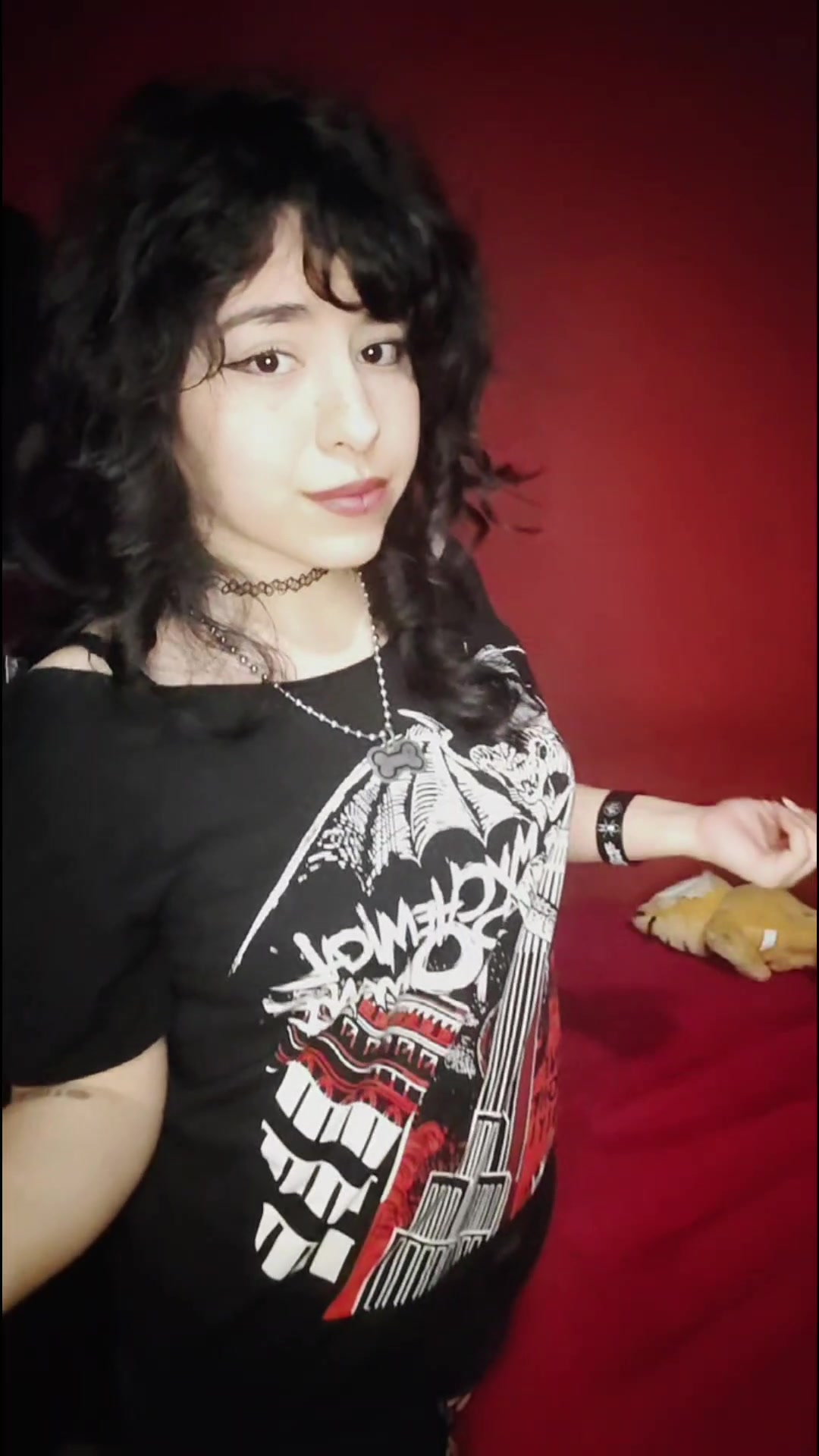 @Vampyra🦇