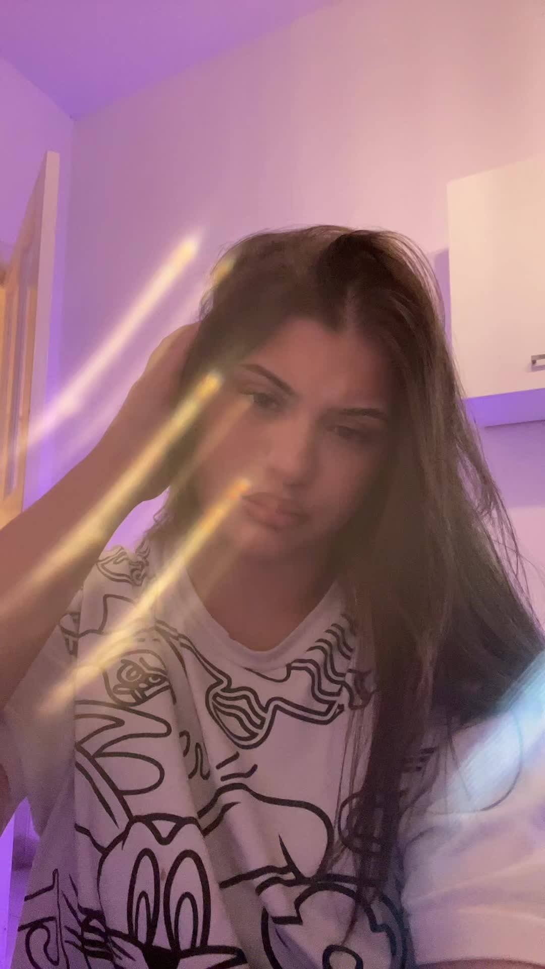 @Xenia ๐บ๐ง๐ฆ