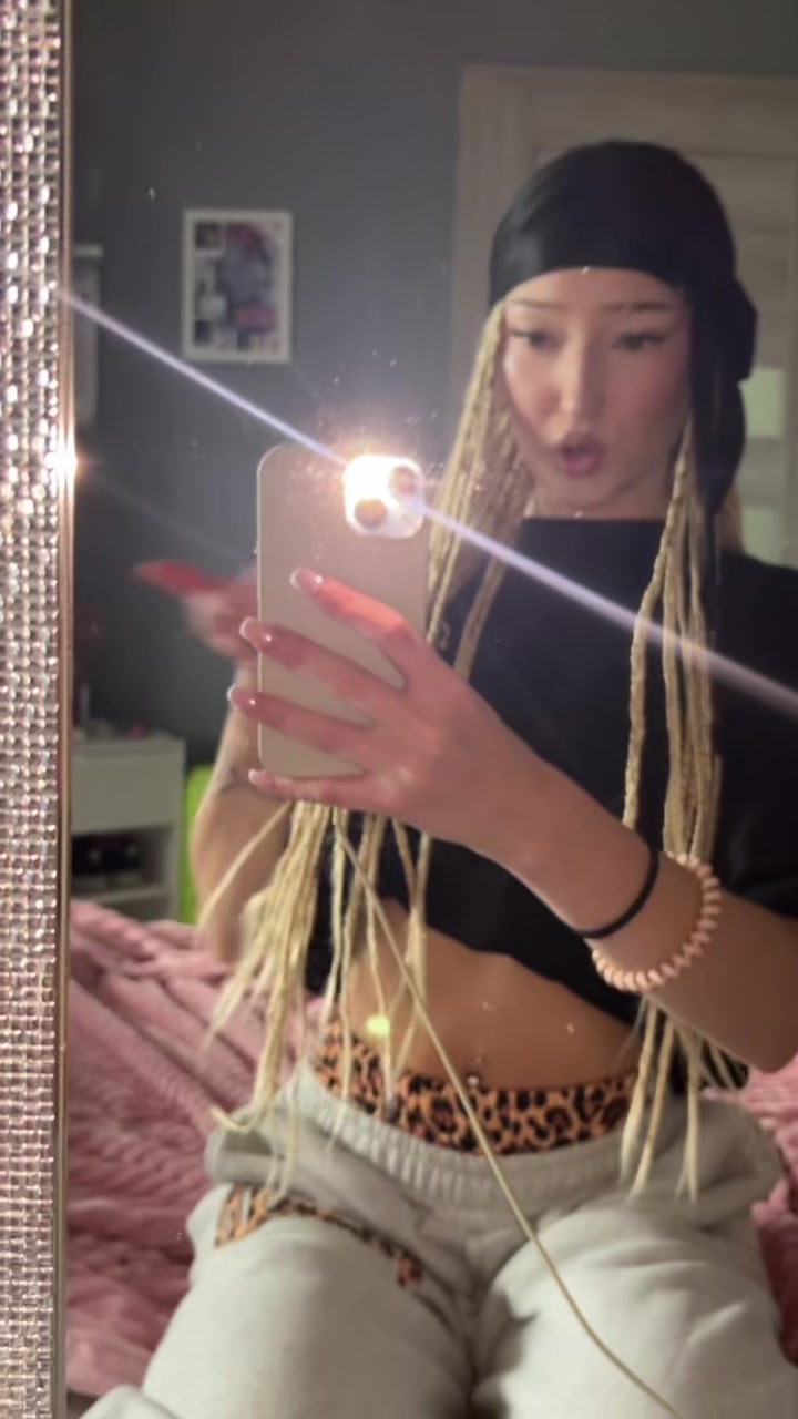 @𝓌𝒾𝓀𝓊𝓈