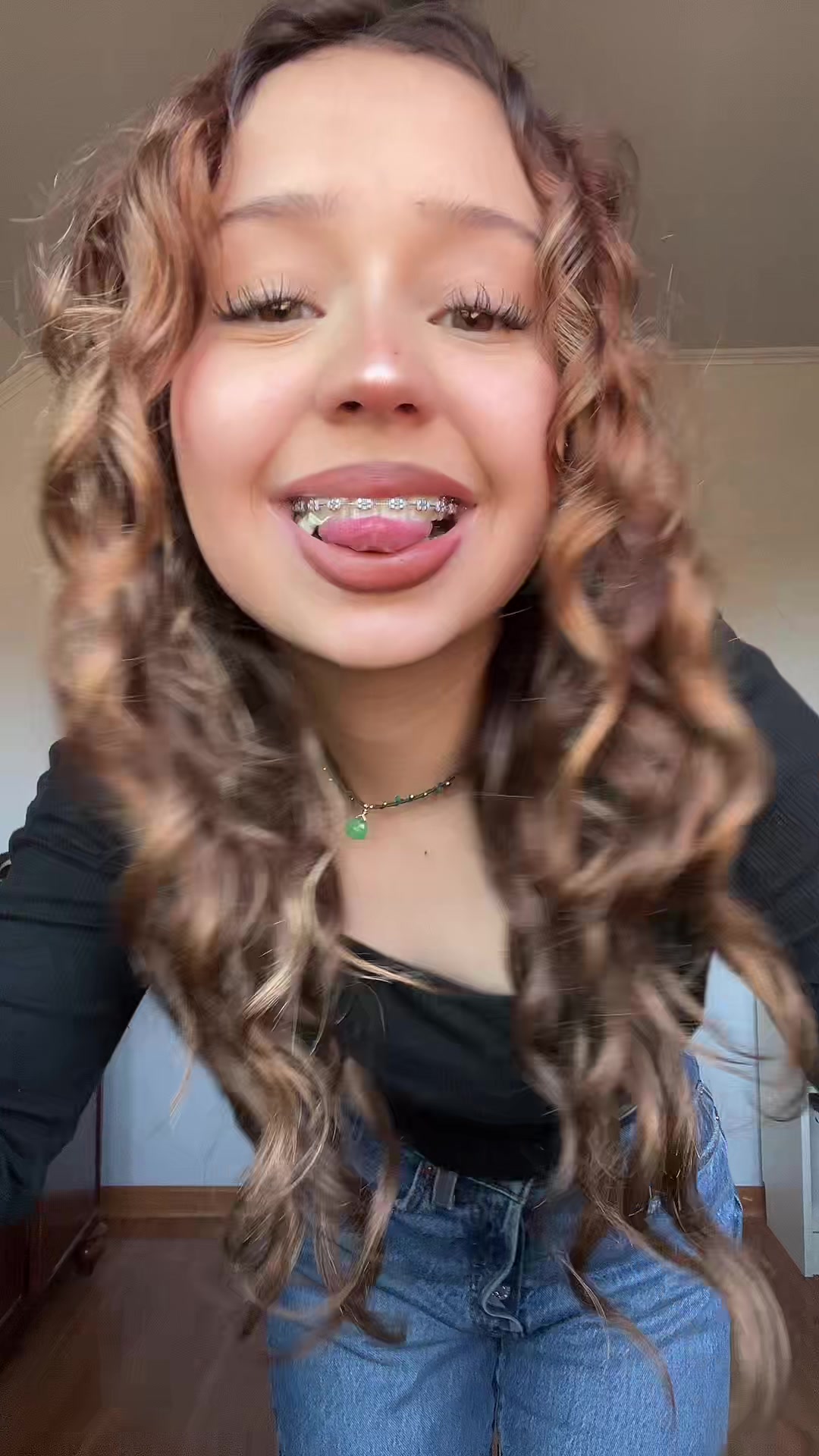 @martinezz.martinezz_