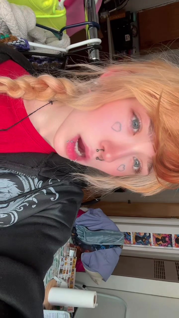 @Gothic Hippie