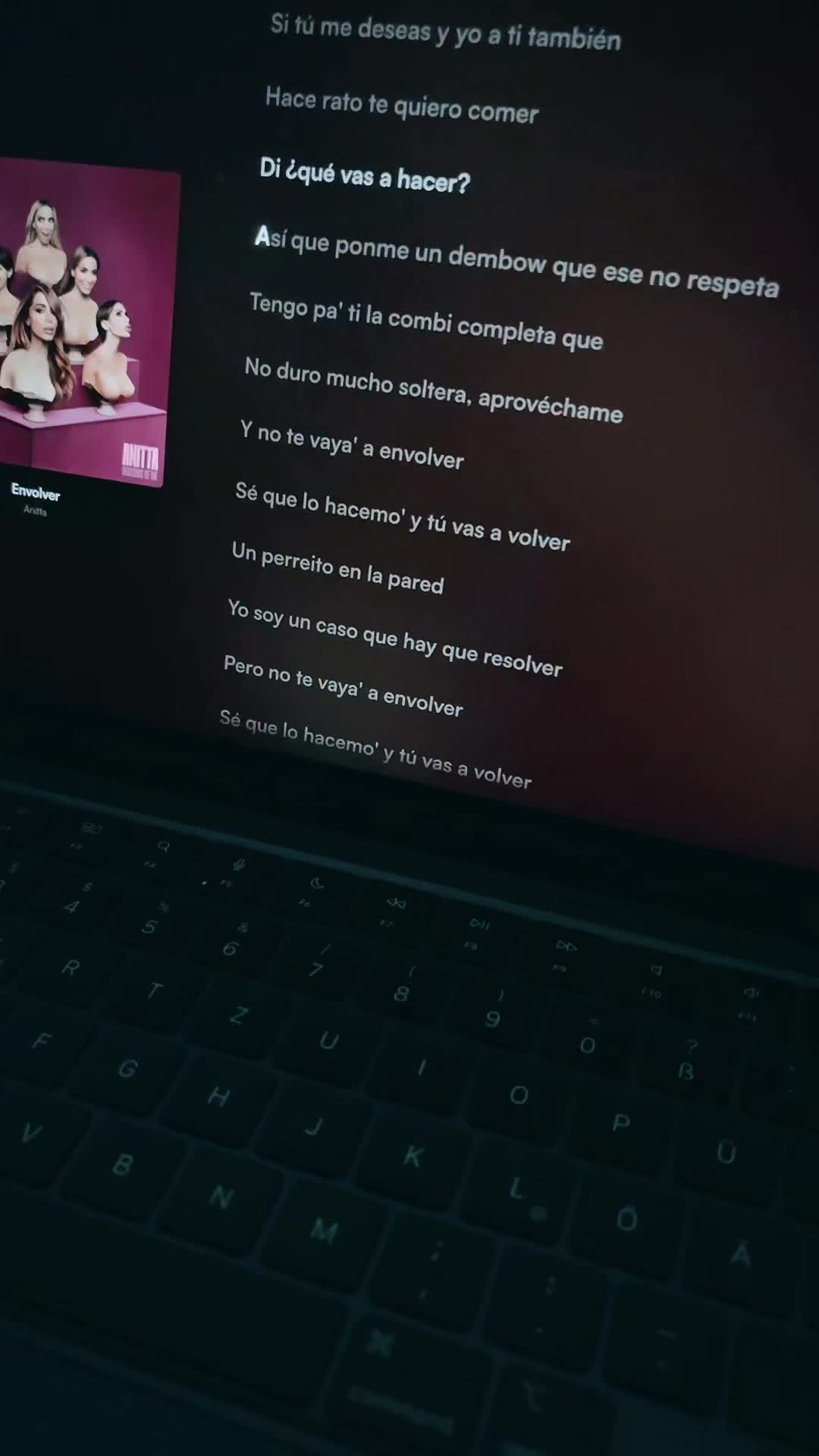 @lova_lyrics