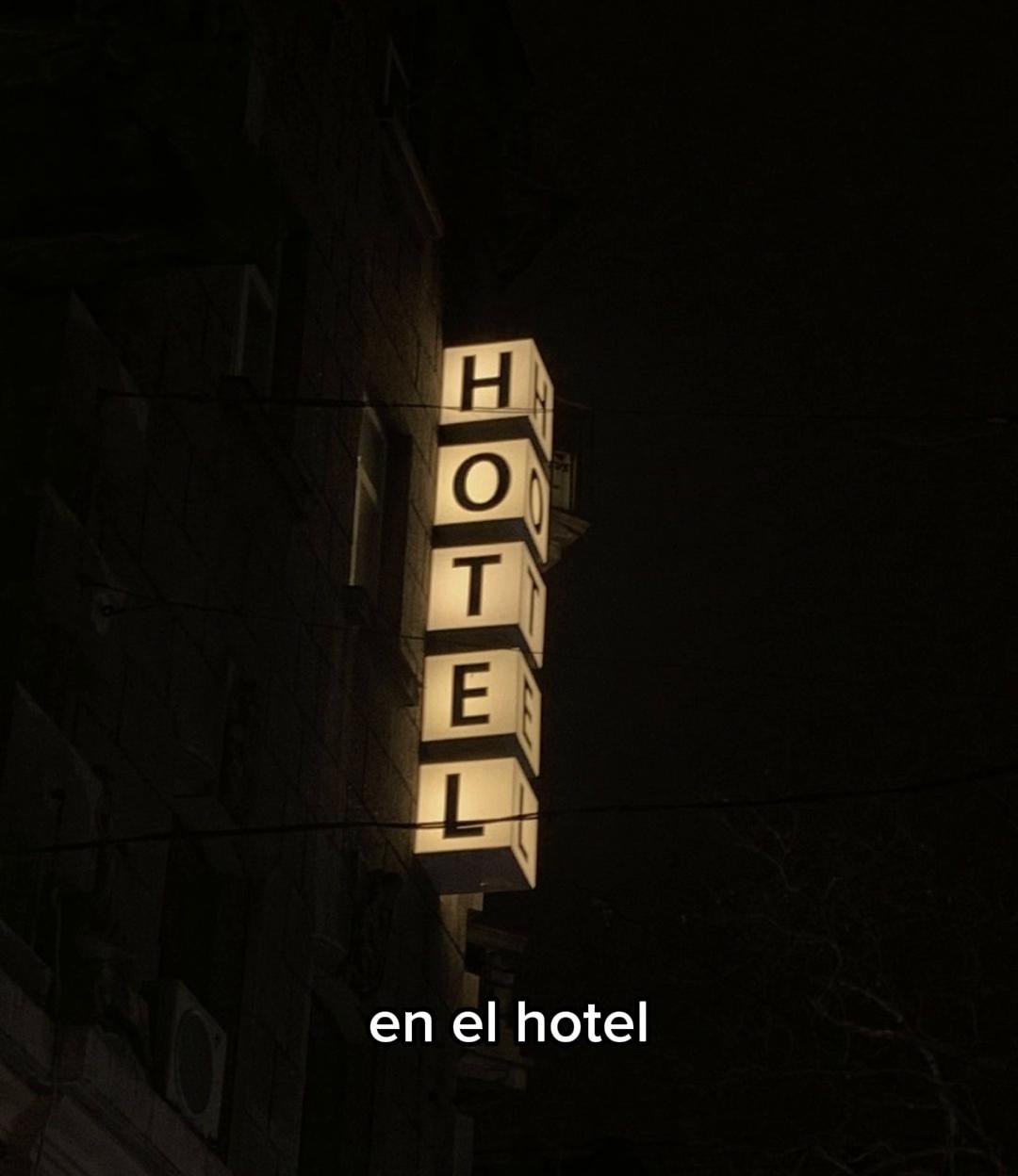 @Izy