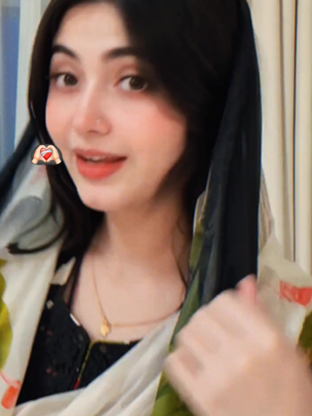 @LaIba