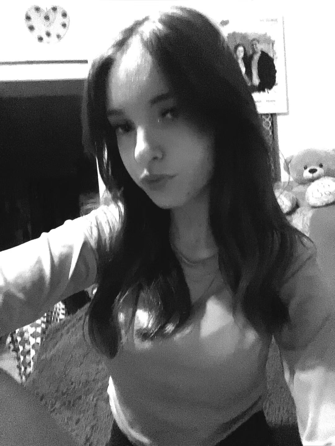 @…