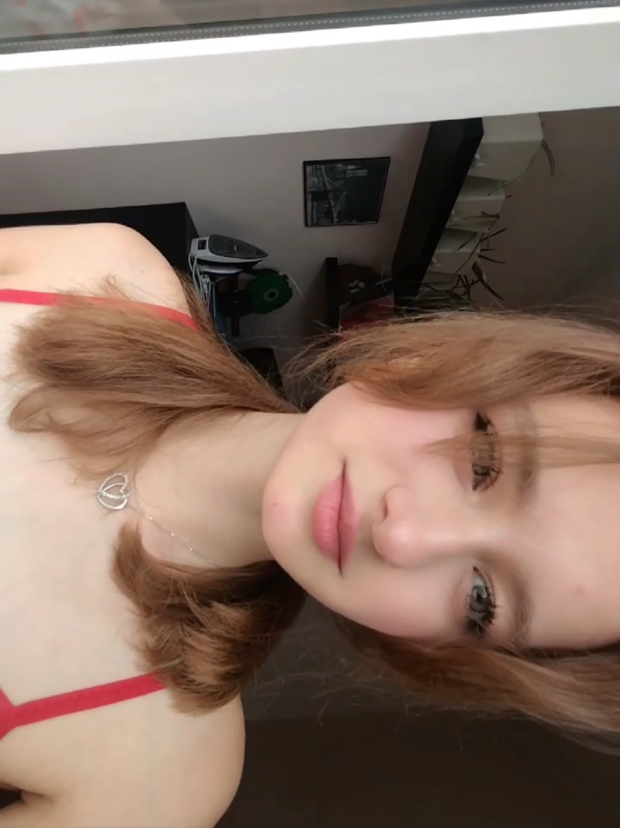 @Орешка🐵
