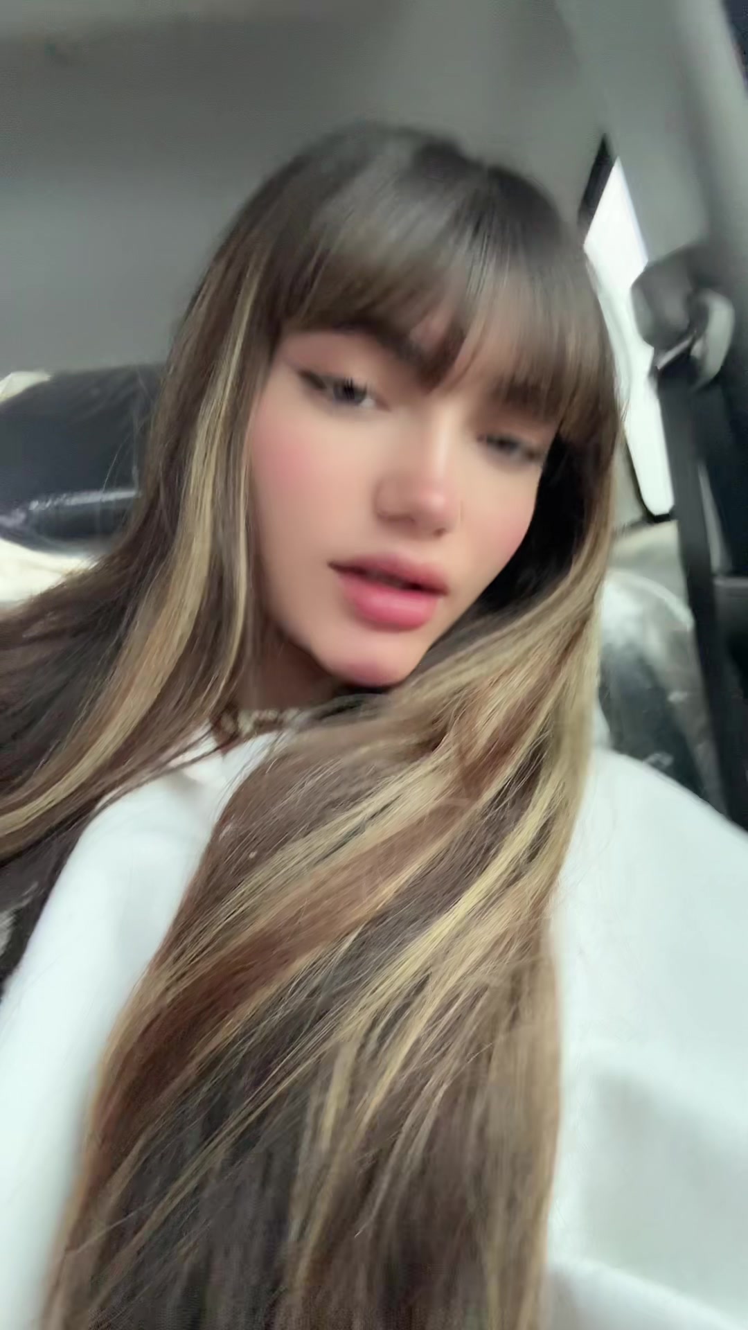 @elisanwm