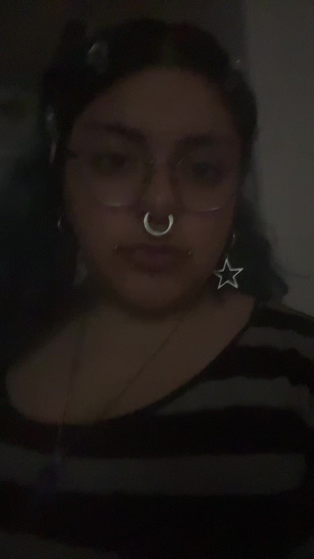 @bella