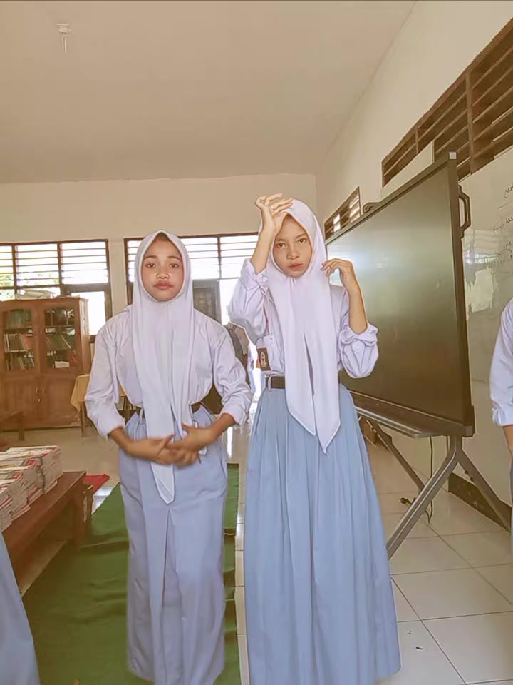 @Cinta_🦋