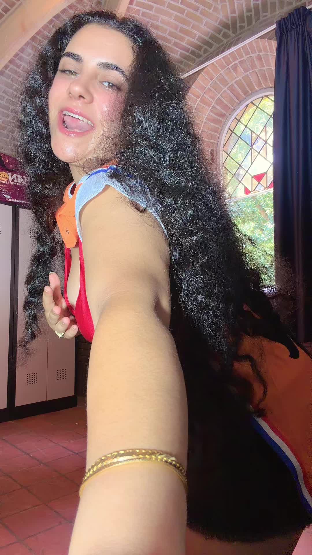 @Lora vos 🇳🇱