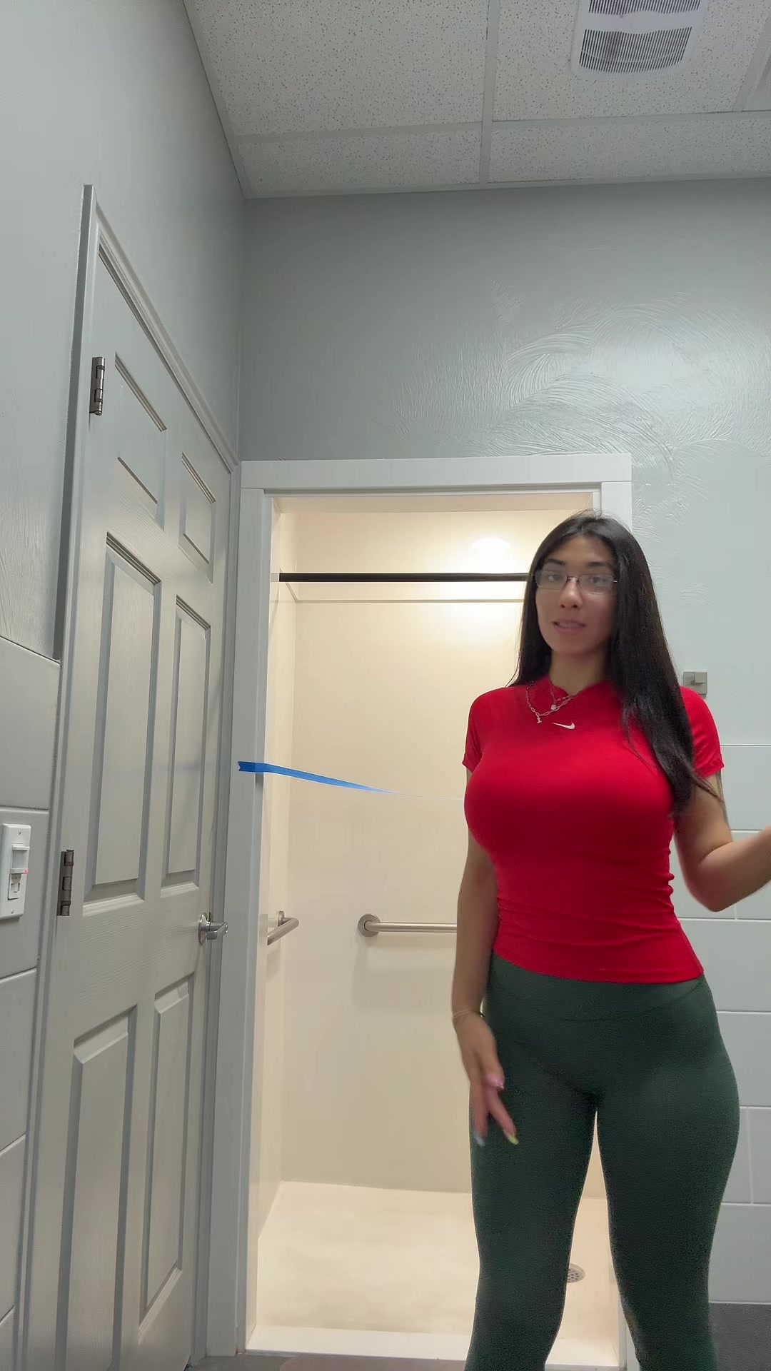 @justcallmeesme