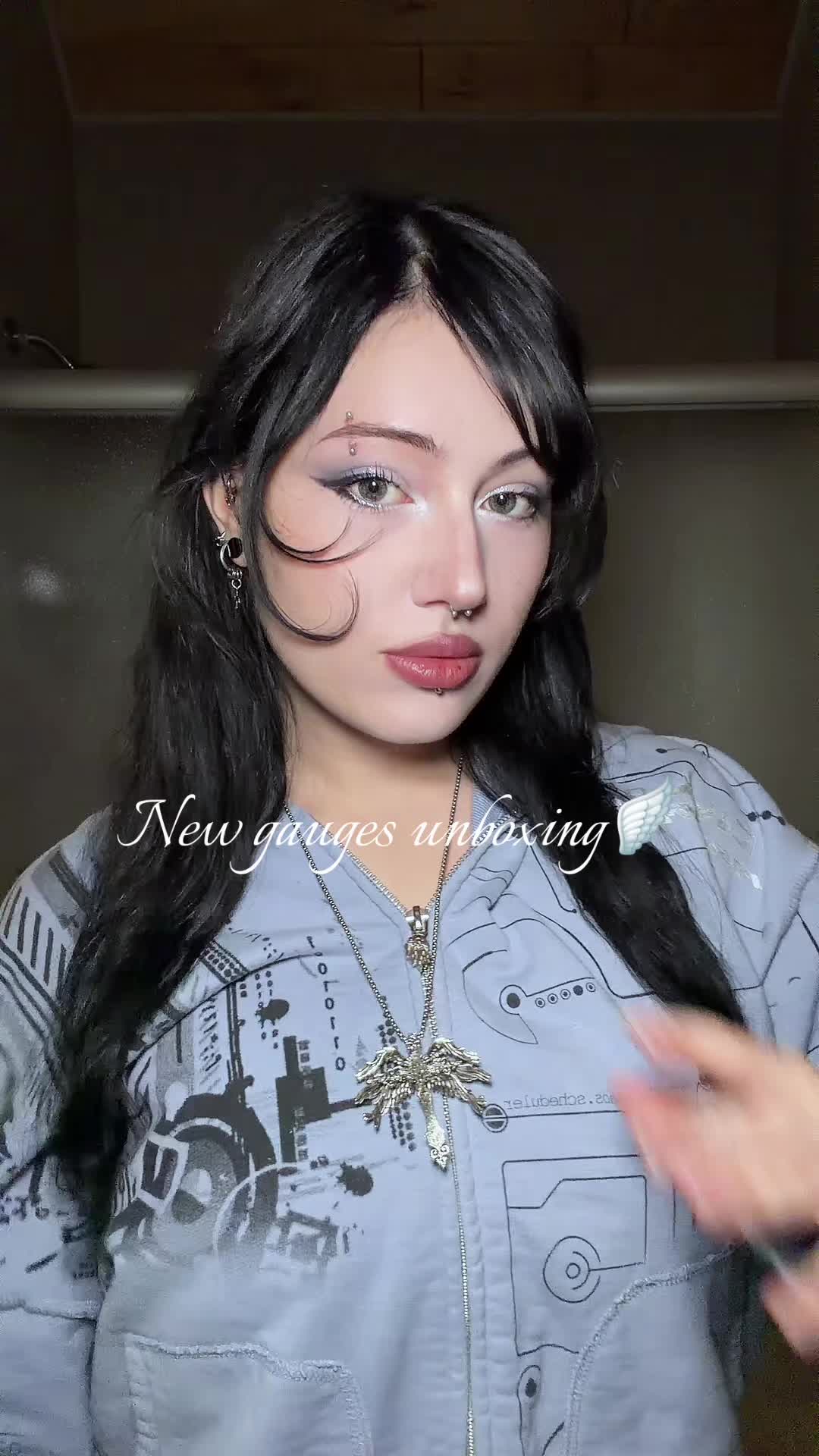 @c4l4st4