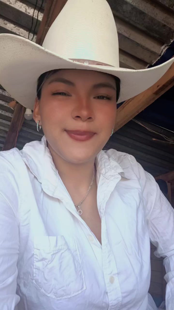 @𝓓𝓲𝓪𝓷𝓪🐛🦋