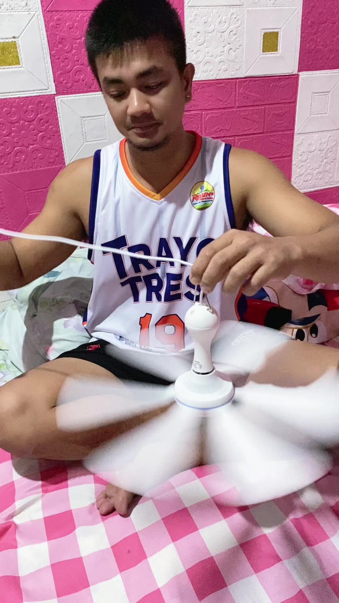 @iamtelayyy