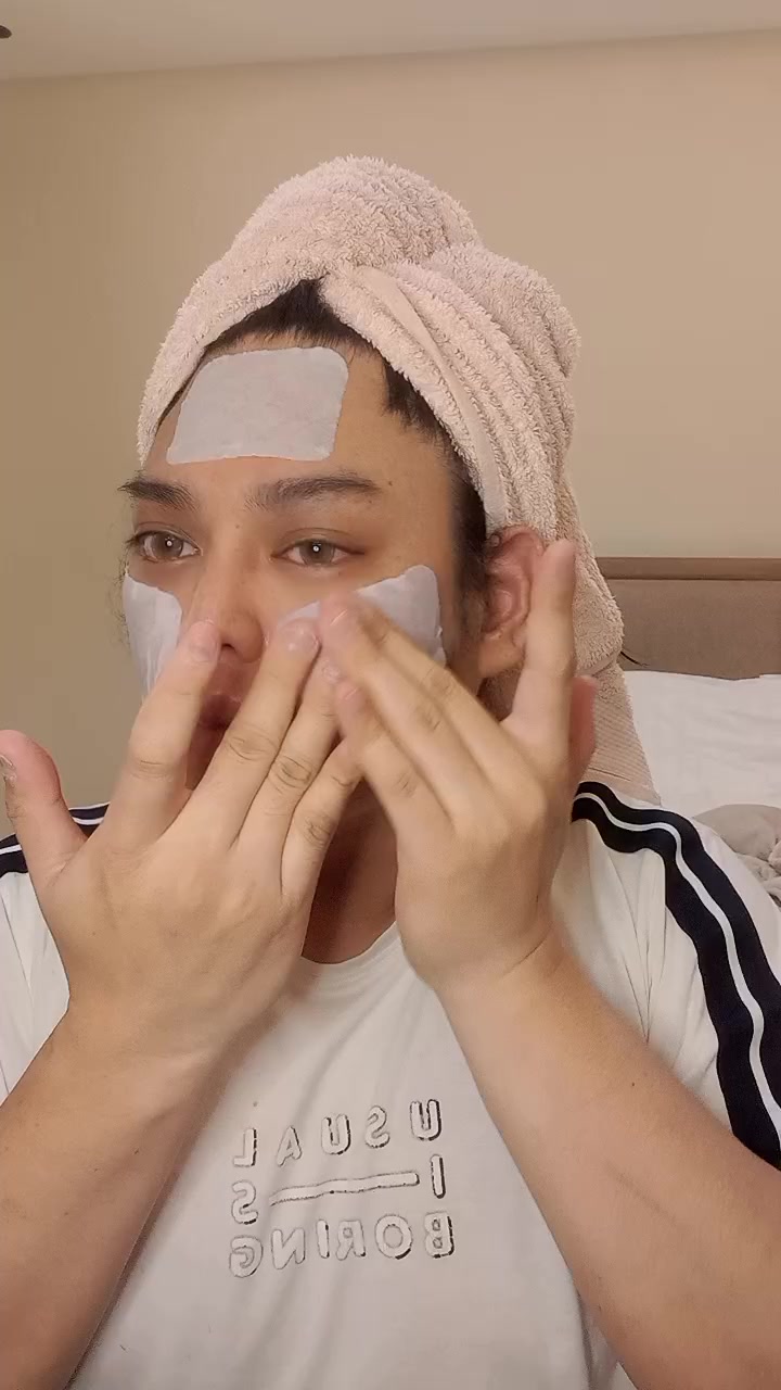 @mona_ladyboy