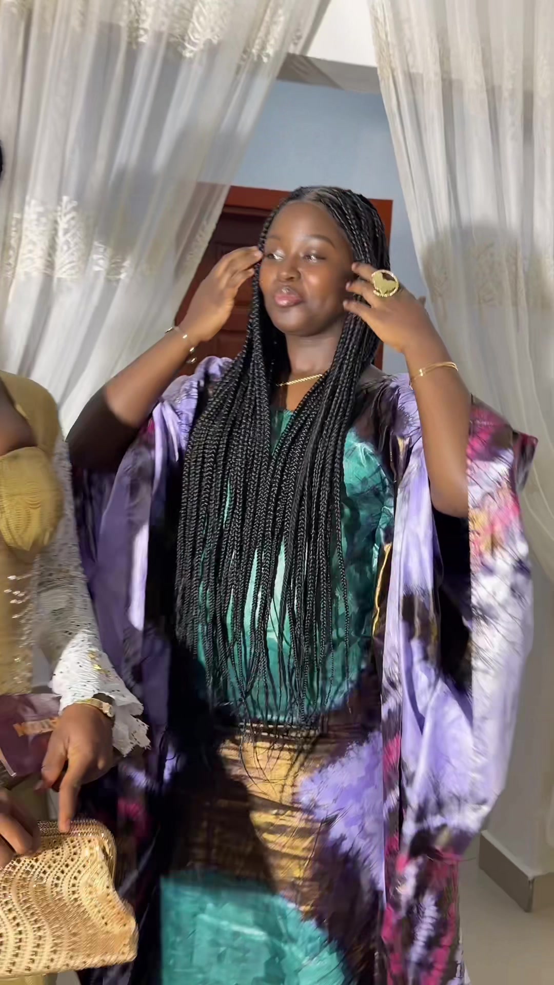@Sona❤️Saloni🇬🇳
