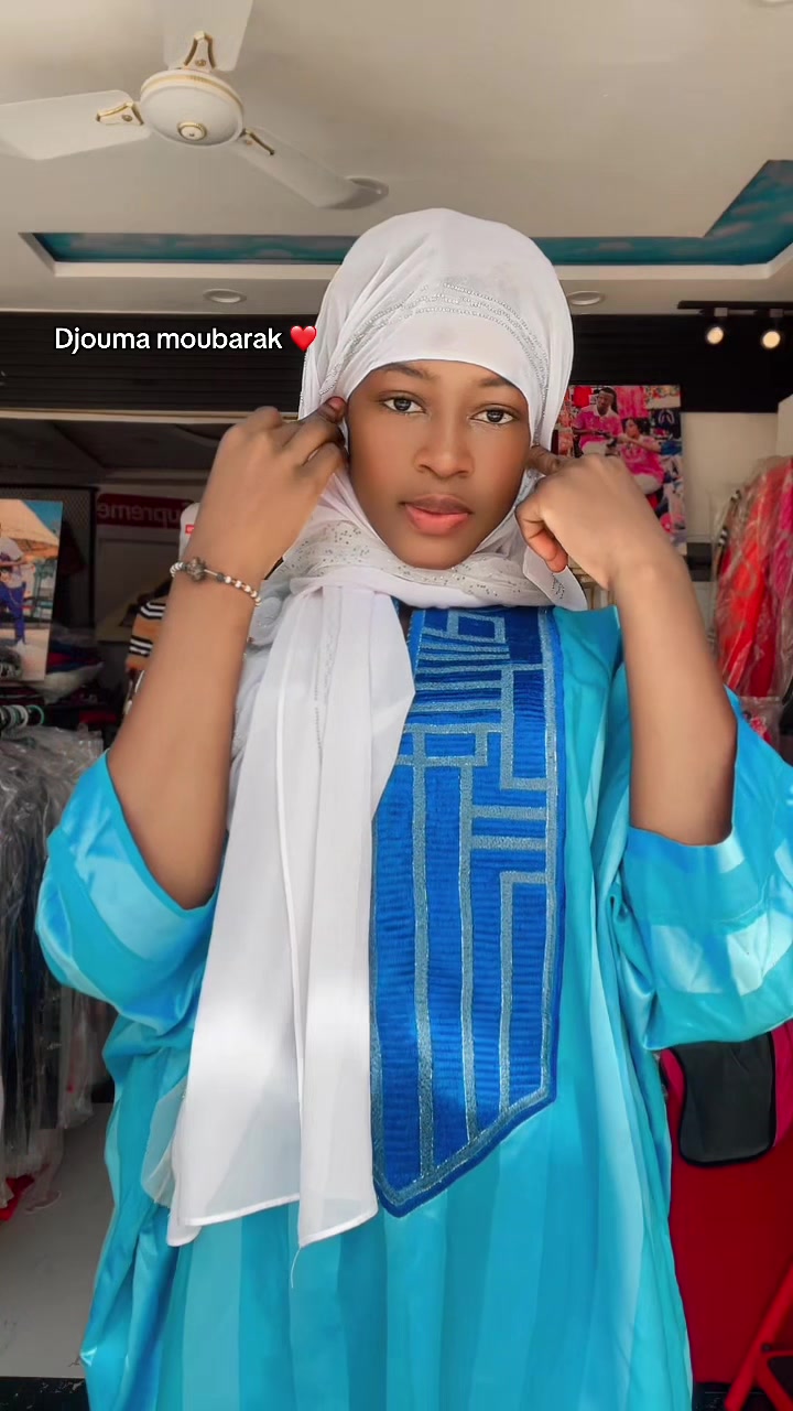 @🎀la🥰petite🖇️soeur🧸de Desmo