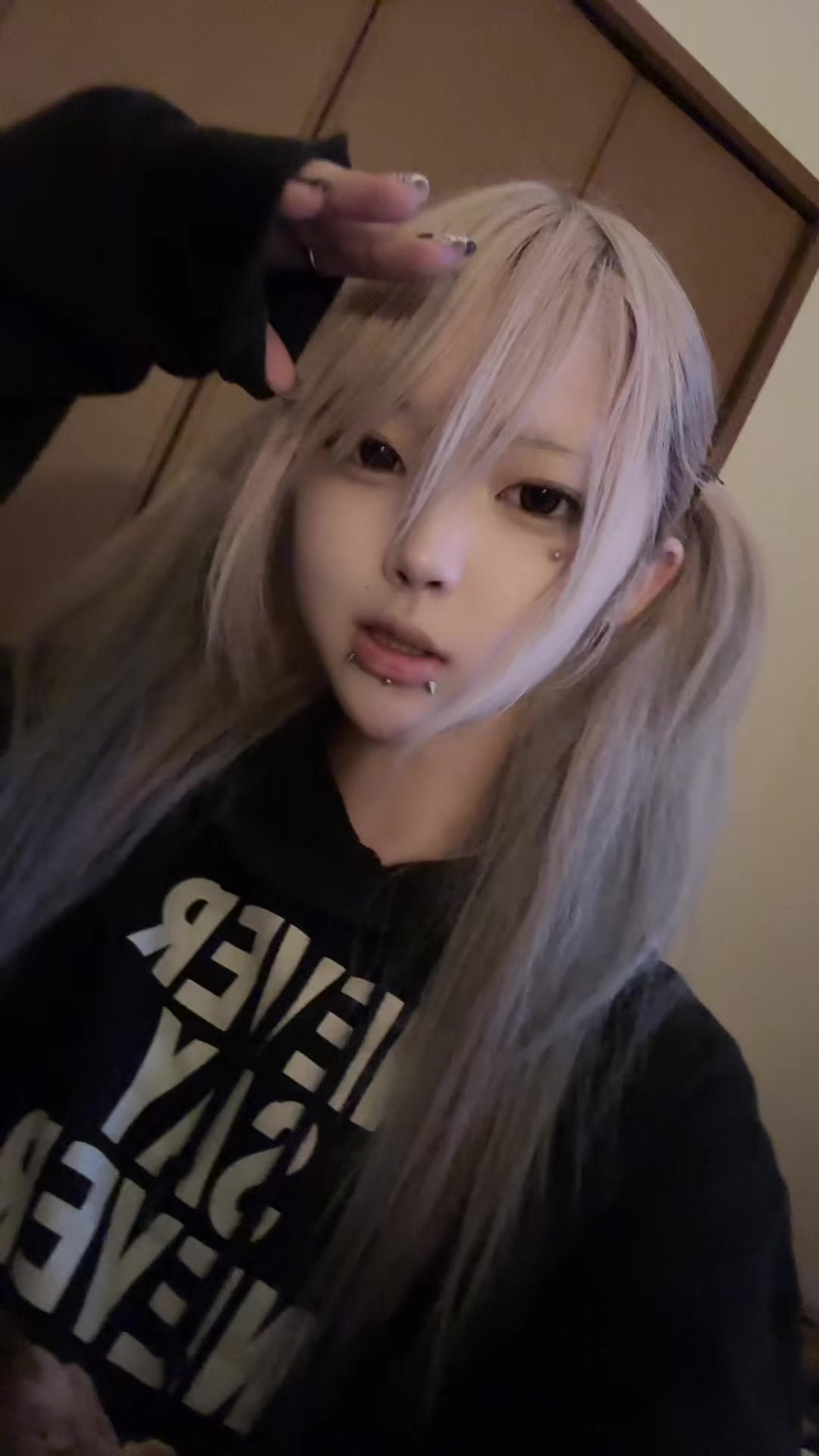 @Illya