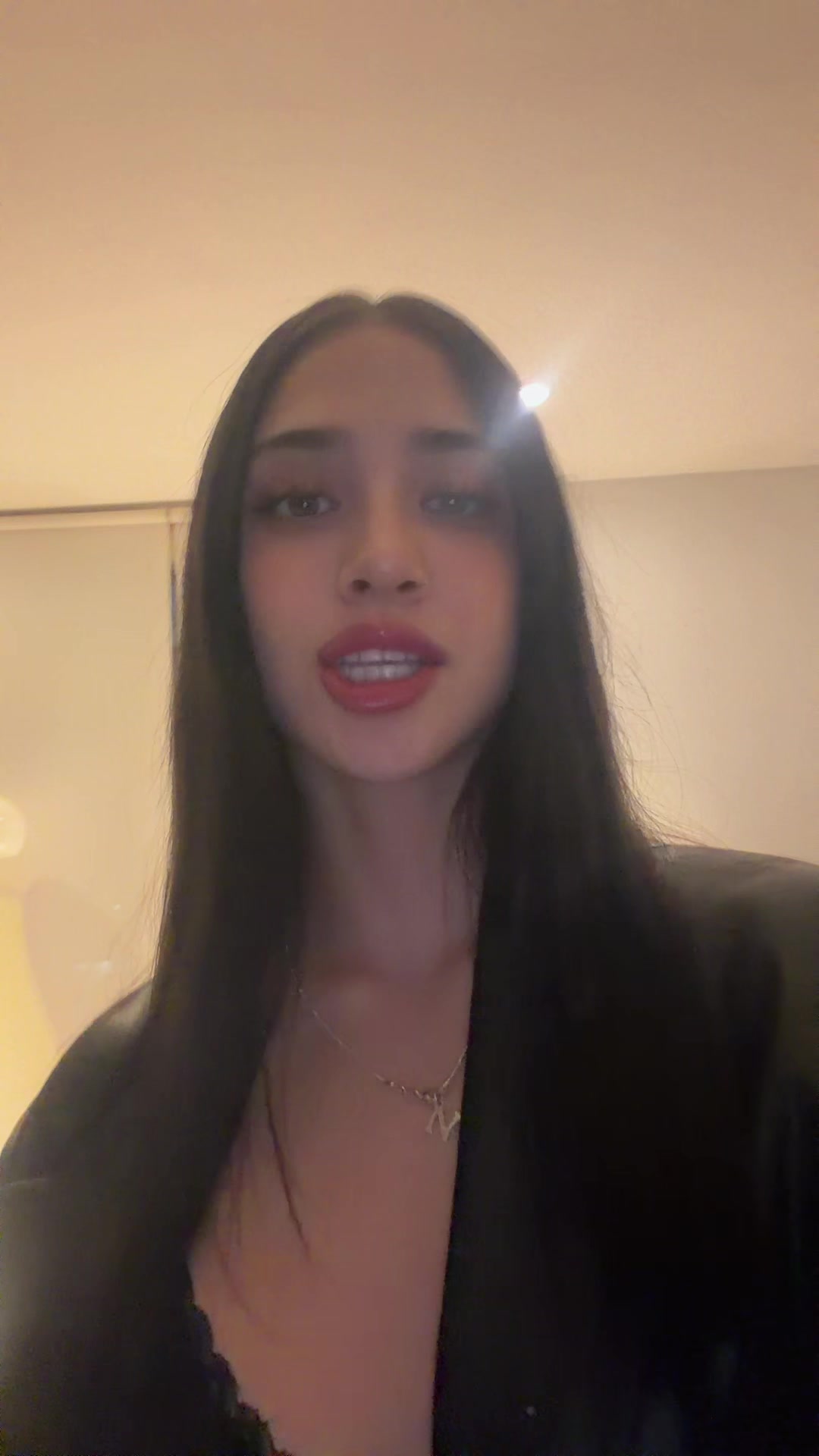 @Nailea Vidrio