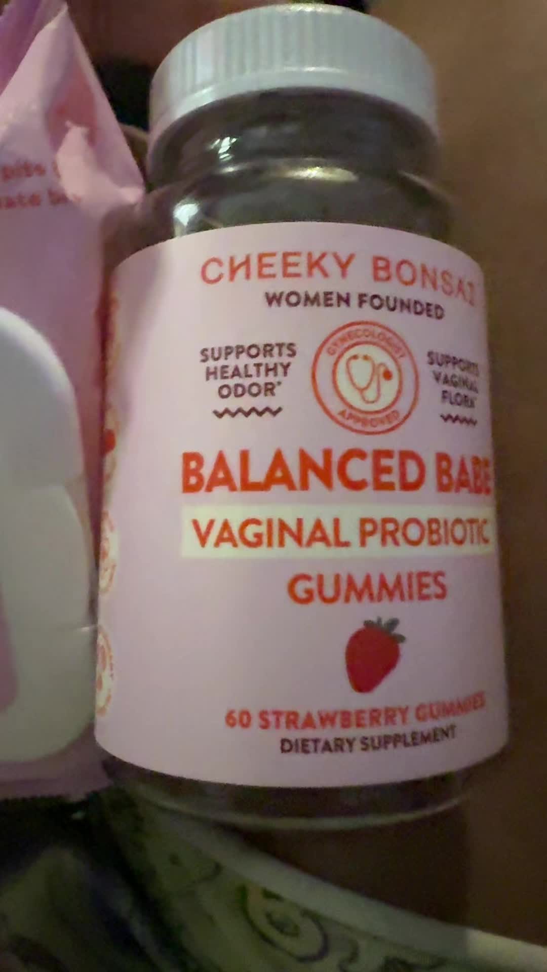 @QUEEN_W