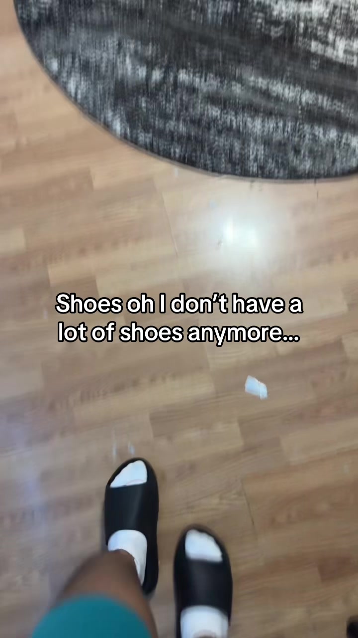 @SneakerLuverDude