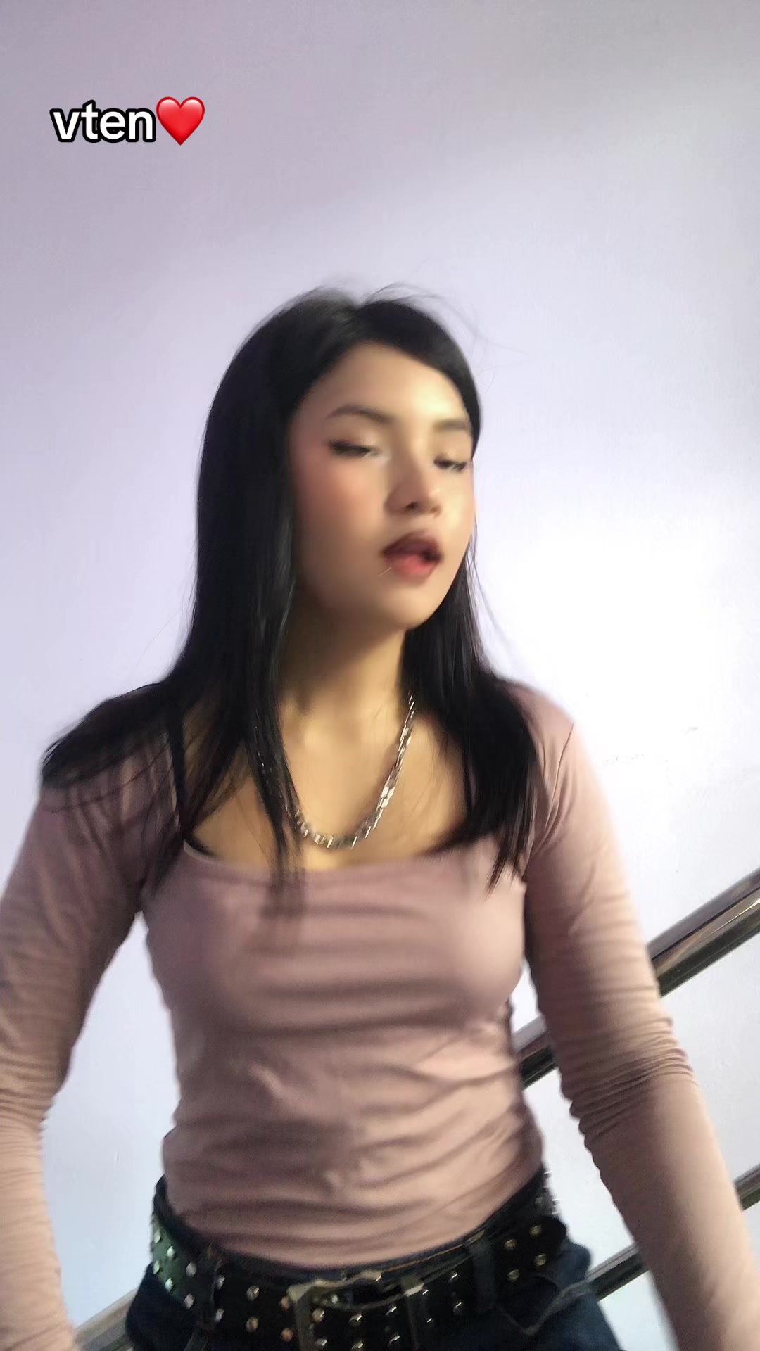 @V___11 🐉