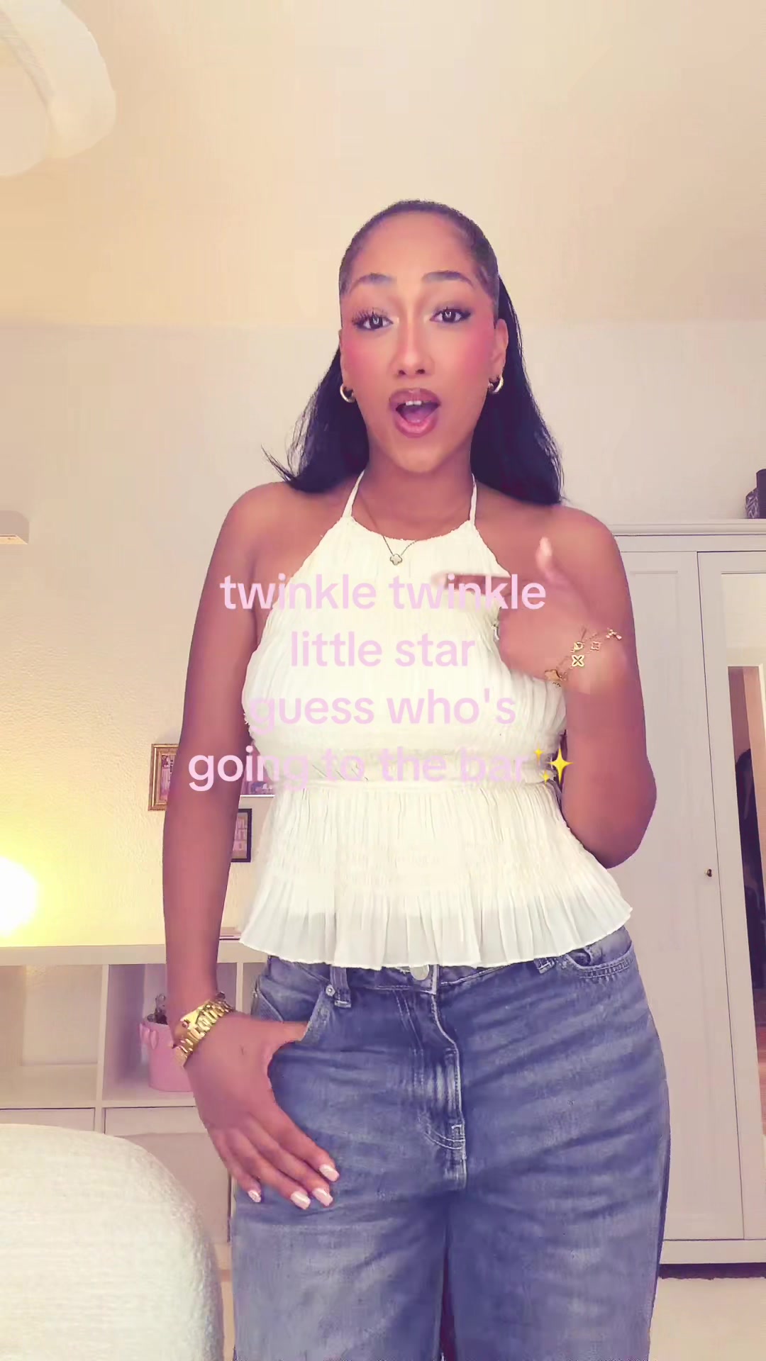 @elisa.mbww